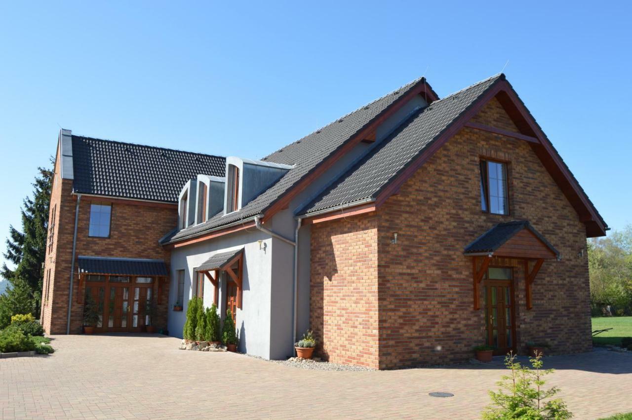 Vila Lipa Nový Bor Buitenkant foto