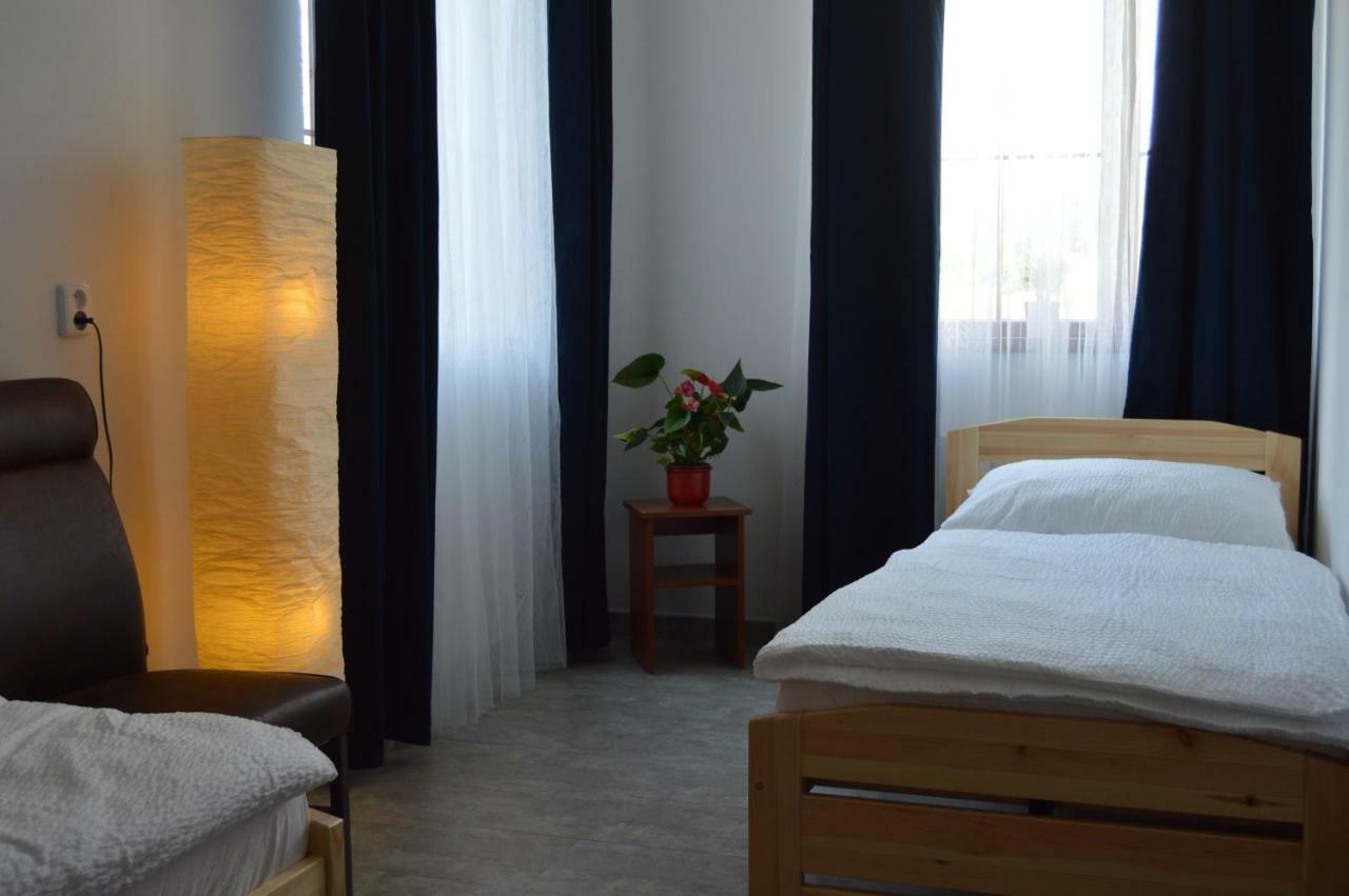 Vila Lipa Nový Bor Buitenkant foto