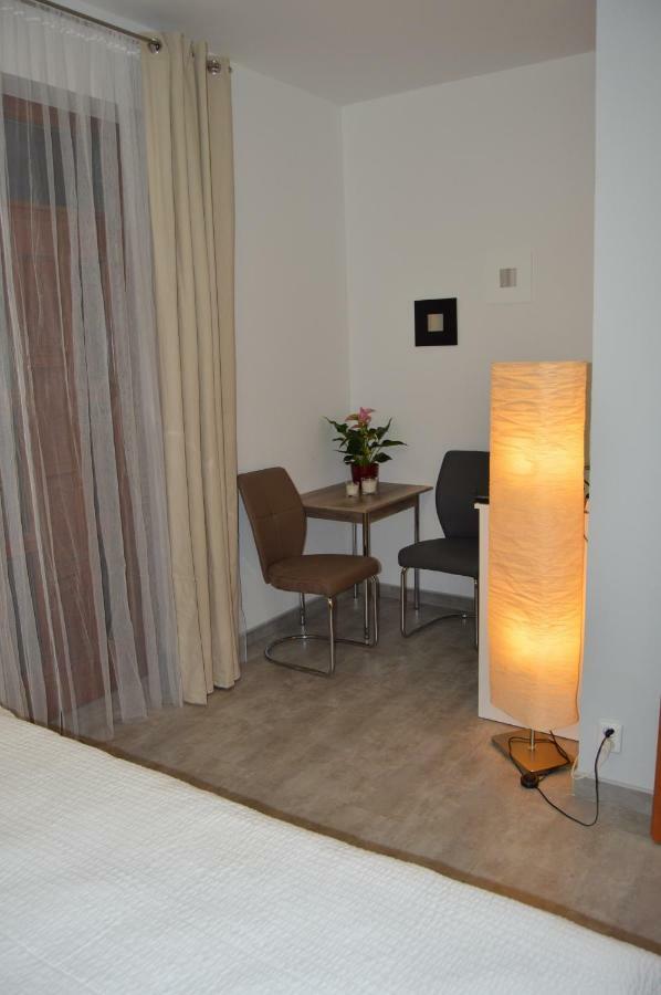 Vila Lipa Nový Bor Buitenkant foto