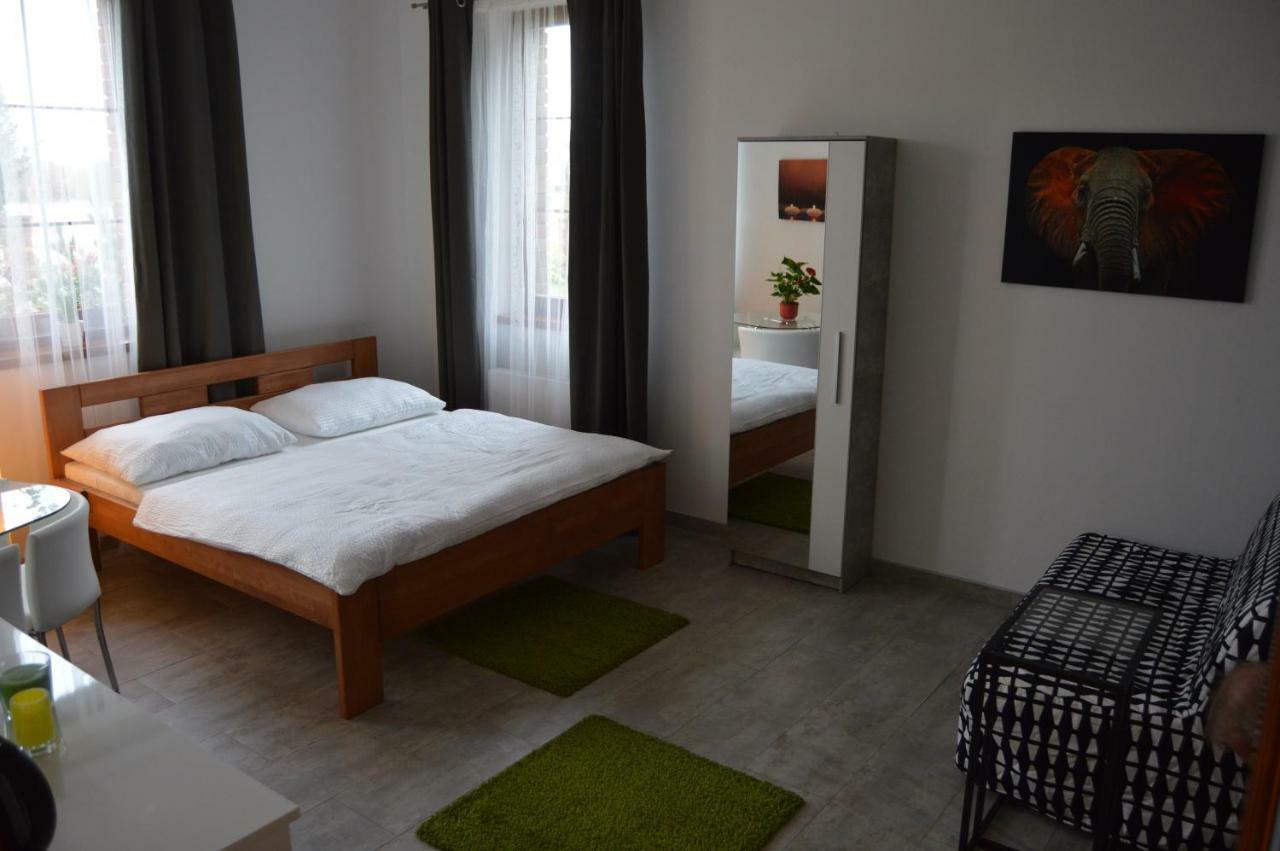 Vila Lipa Nový Bor Buitenkant foto